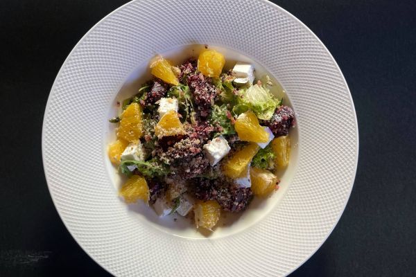 Салат з буряком та апельсином Салат з буряком та апельсином